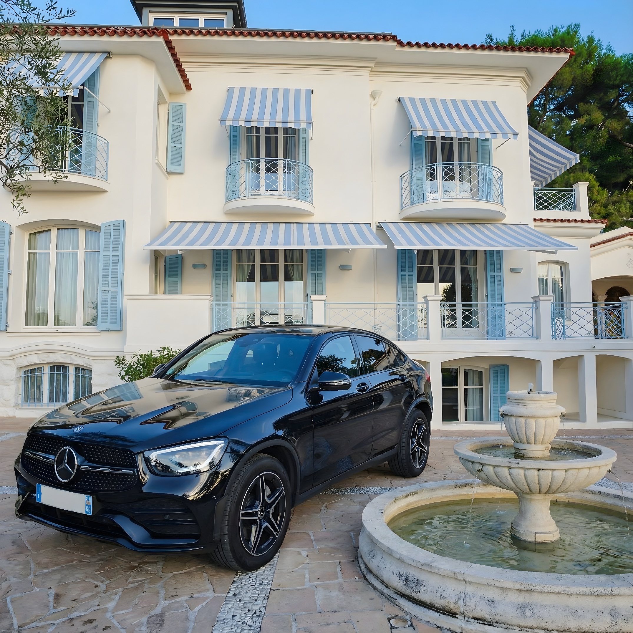 Route côtière et vue mer vers Villefranche - transfert taxi depuis l'aéroport Nice Côte d'Azur
